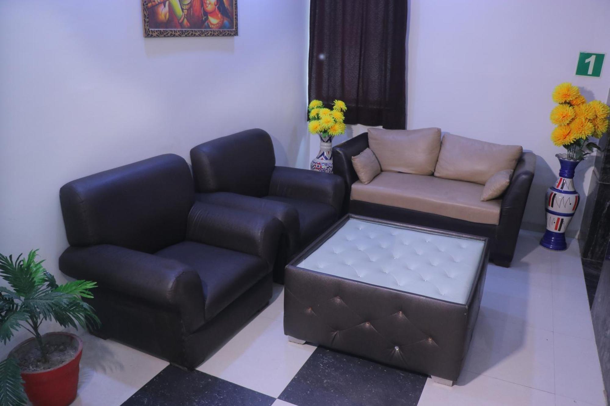 Hotel Panache Mathura Buitenkant foto