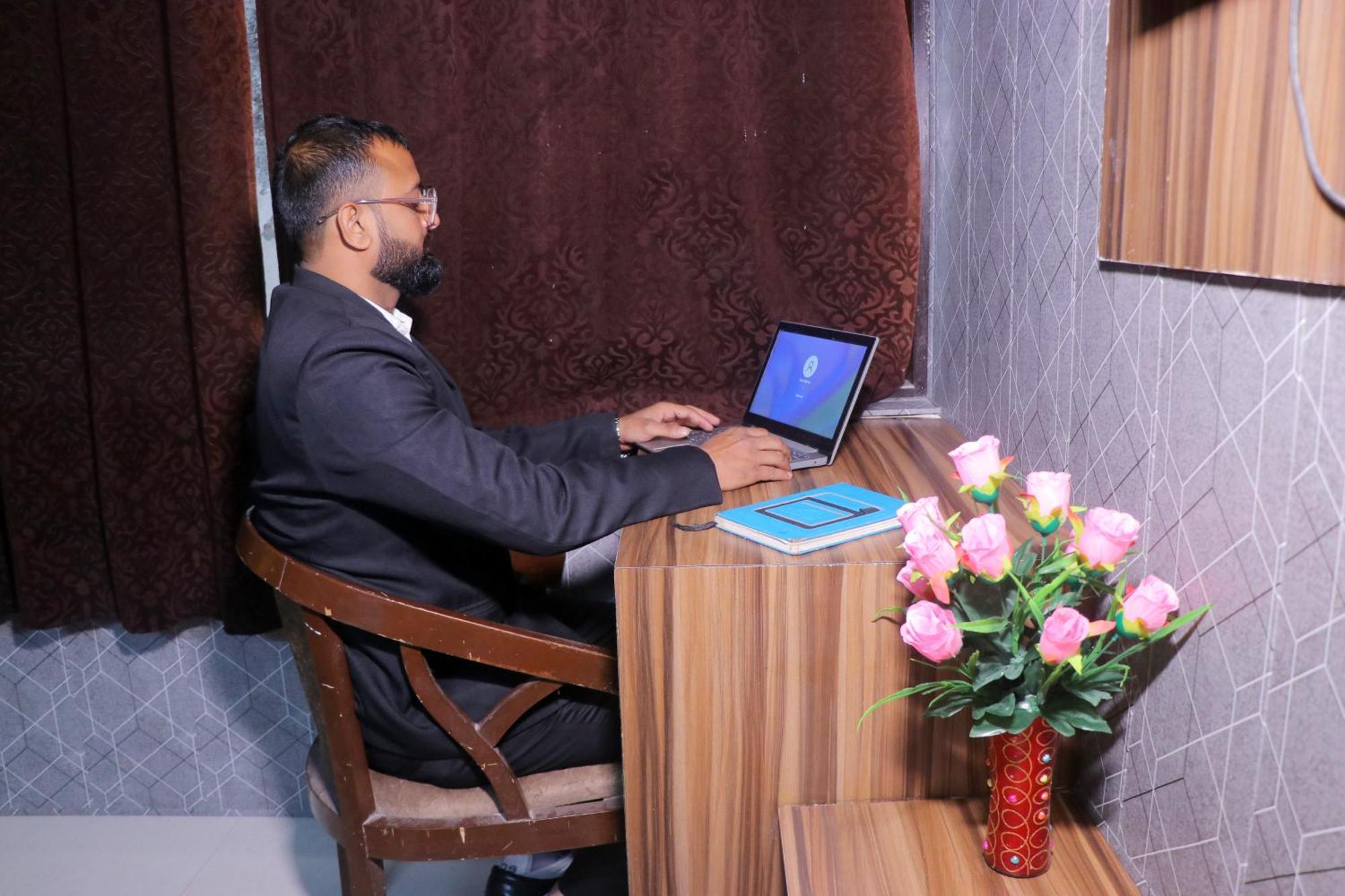Hotel Panache Mathura Buitenkant foto