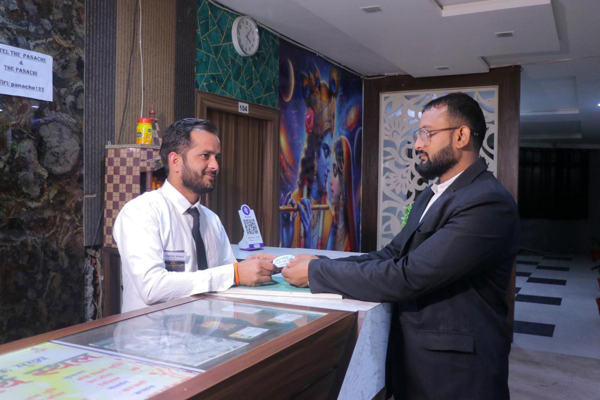 Hotel Panache Mathura Buitenkant foto